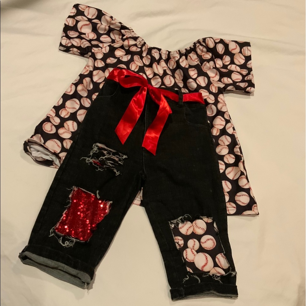 Girls baseball top & matching shorts